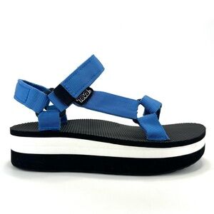 Teva | Teva "Universal" Platform Color: Black/Blue | Size: 8 Women’s - Used